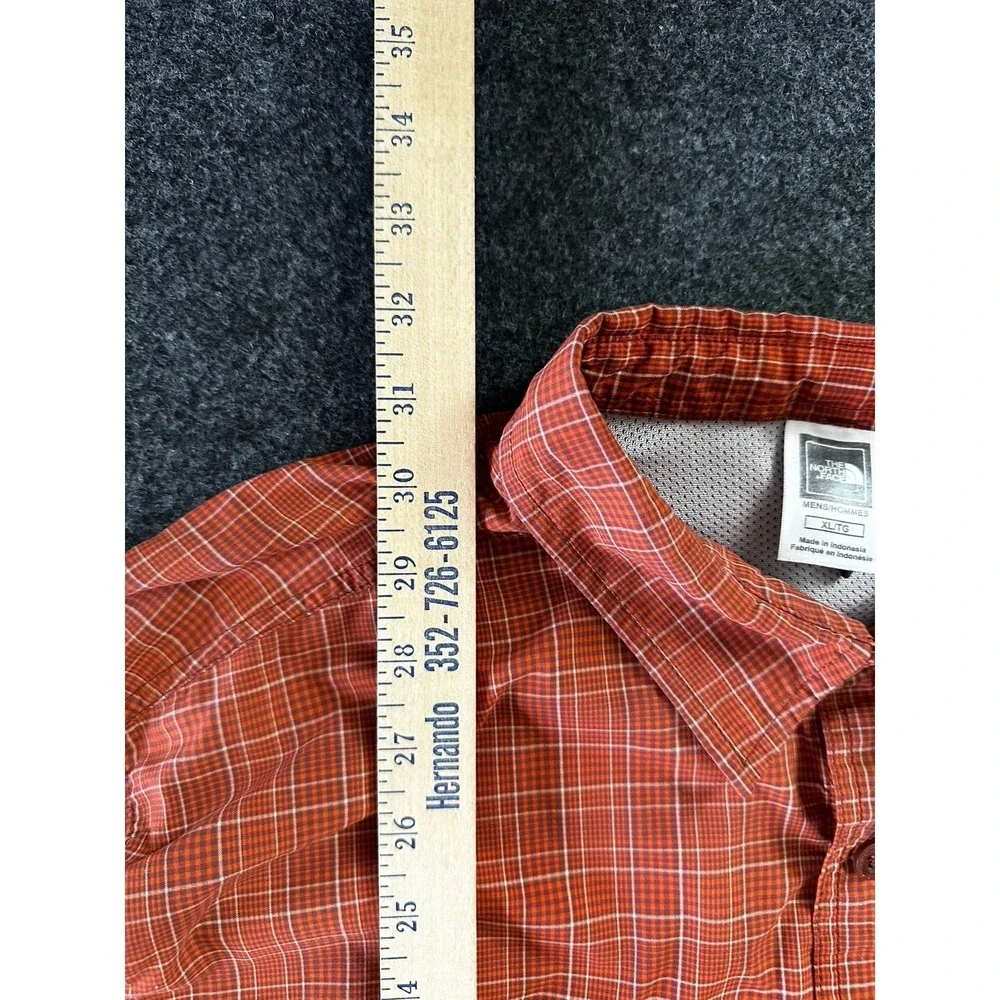 The‎ North Face Mens XL Vented Roll Tab Hiking Button Up Shirt Orange Plaid